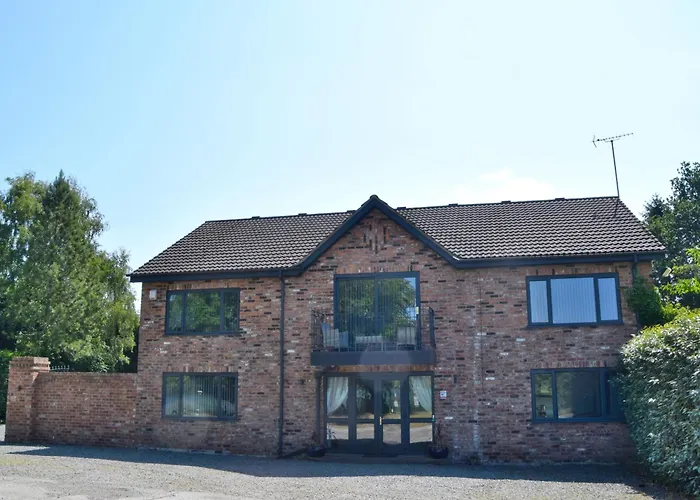 Lakeview House 2x Hot Tub & Games * York