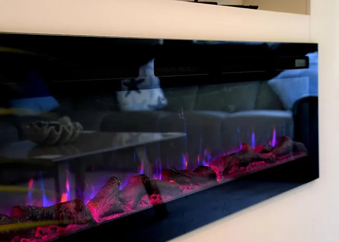 Lakeview House 2x Hot Tub & Games *