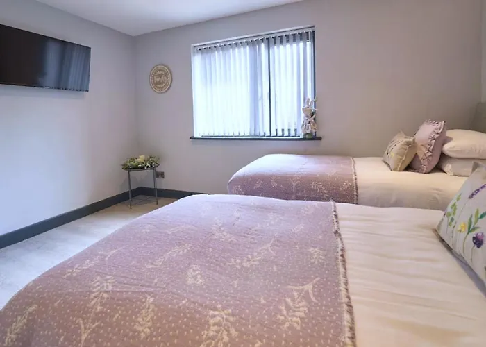 Lakeview House 2x Hot Tub & Games Сasa de vacaciones *