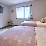 Lakeview House 2x Hot Tub & Games Vakantiehuis *
